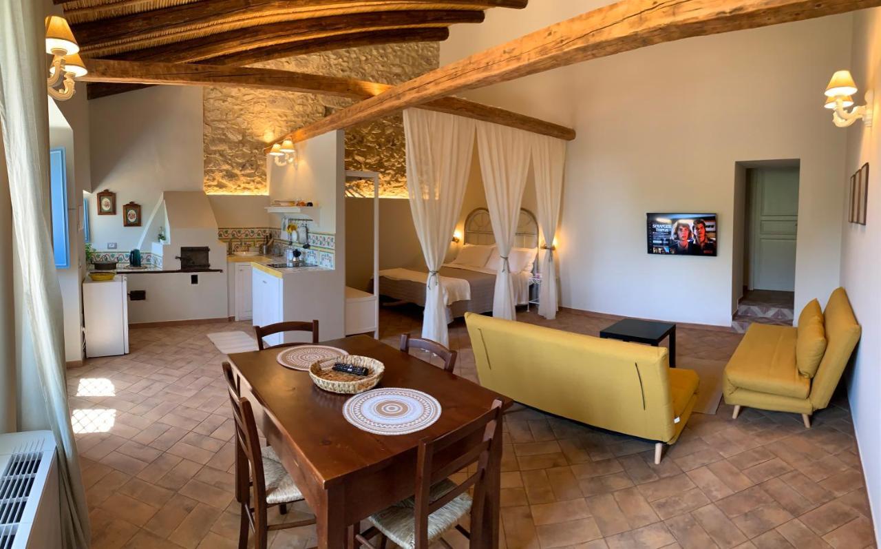 Masseria Santacatrini Melilli Eksteriør bilde
